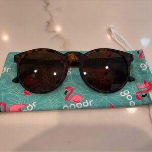 Goodr Petite Tortoise Round Sunglasses